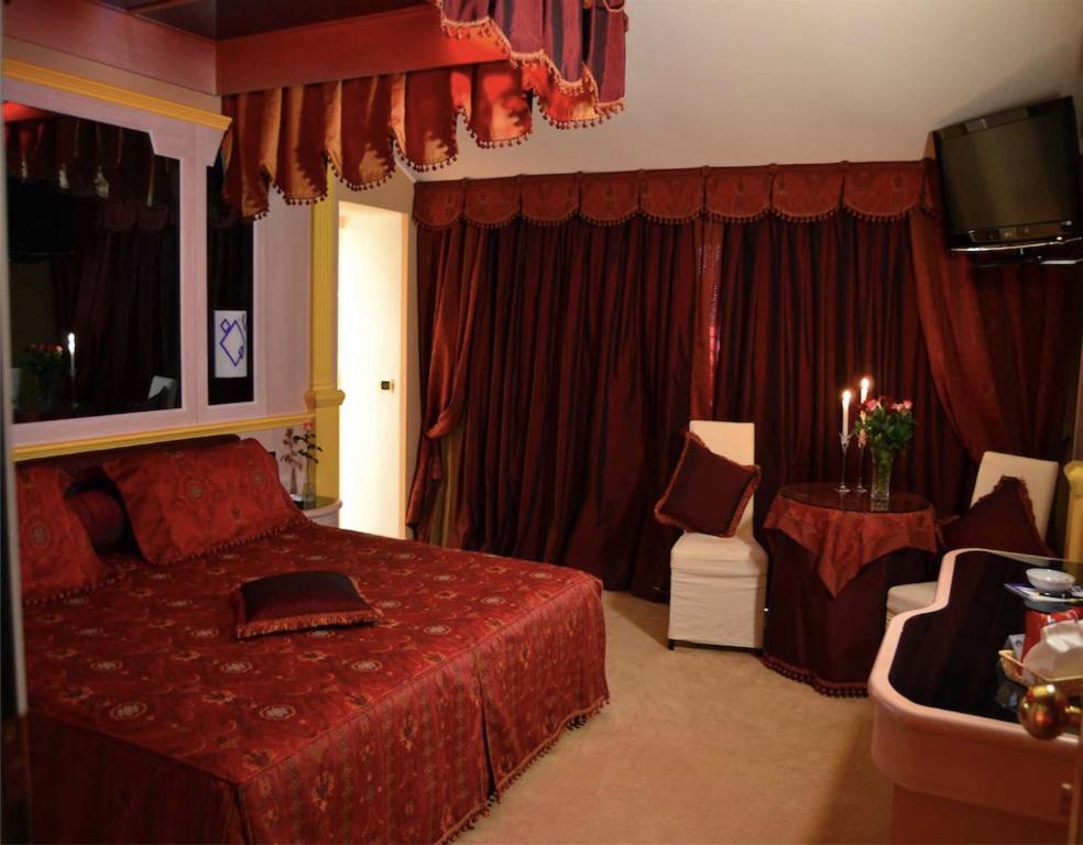 Hotel Motel 2 Tortona Habitación foto